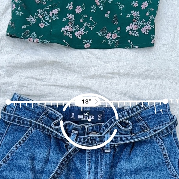 Hollister Ultra High Rise Mom Jeans Size 27 - Picture 8 of 8